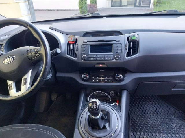 KIA Sportage 2.0/ CRDI/AWD/Active BB SUV / Geländewagen