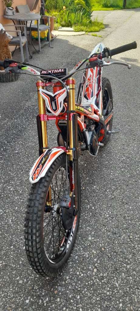 TRS TRS RR 125cc 2021 mit Ausrüstung Trial