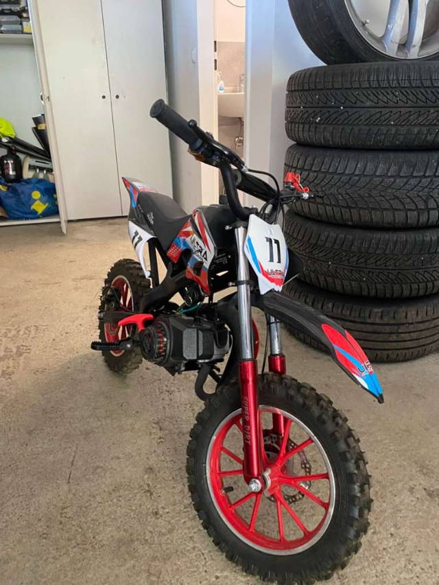 Motocross für Kinder von 7 Jahre bis. 11 Jahre Motocross