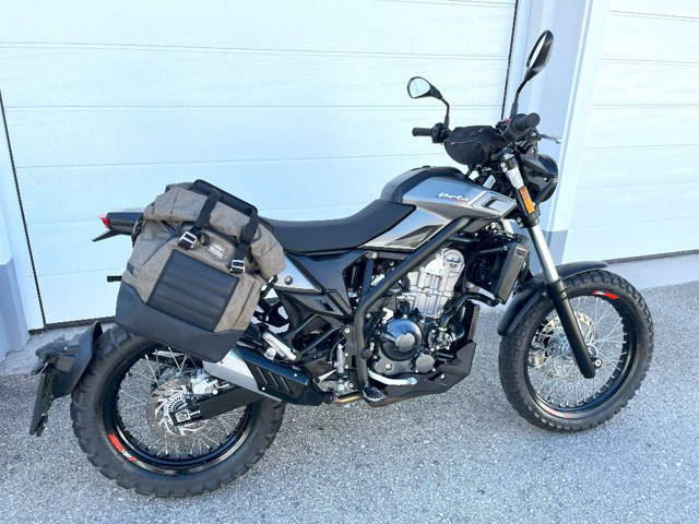 Beta Alp BETA ALP X 4.0 T DARK GREY Enduro