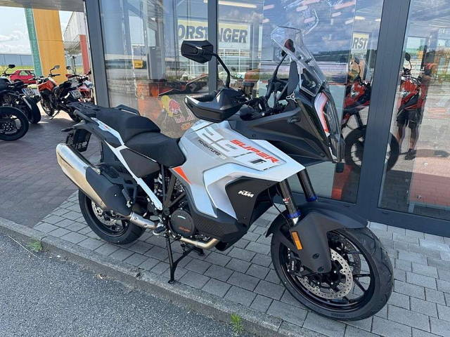 KTM 1290 Super Adventure S Season Opening Promotion... Enduro