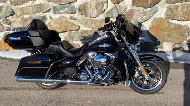 Harley-Davidson Electra FLHTCUTC Tourer