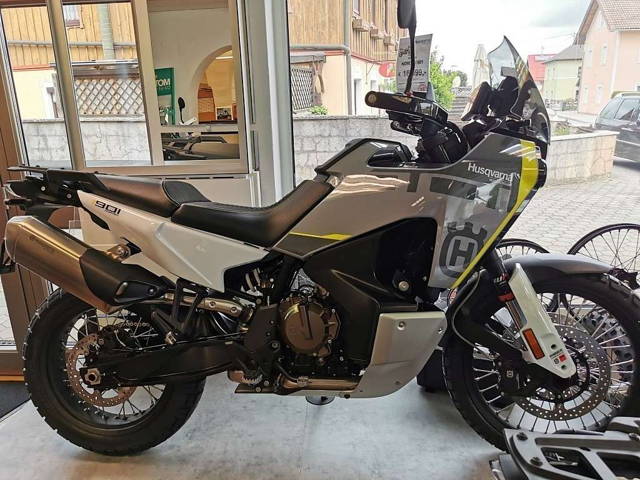 Husqvarna Norden 901 Preis nur bis zum 10.06 mit 0% Finan... Enduro