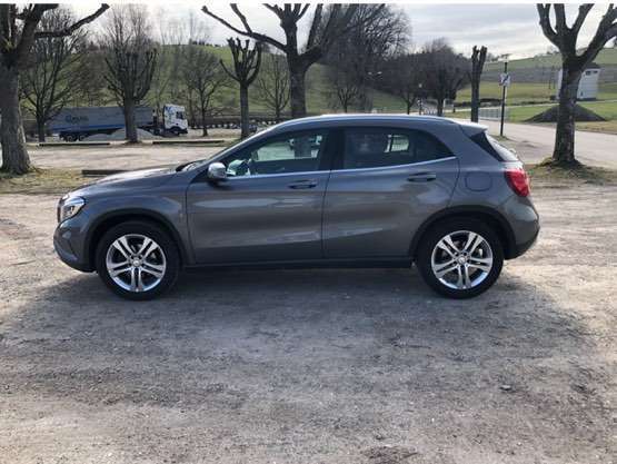 Mercedes-Benz GLA-Klasse 200 CDI 4 Matic SUV / Geländewagen
