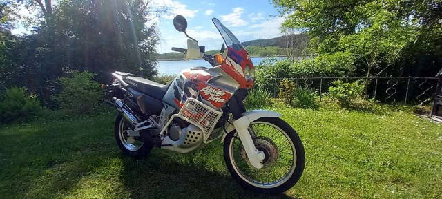 Honda XR V 750 Africa Twin Enduro