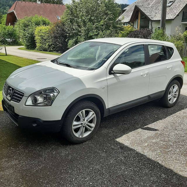 Nissan Qashqai 2,0 dCi acenta 4WD DPF SUV / Geländewagen