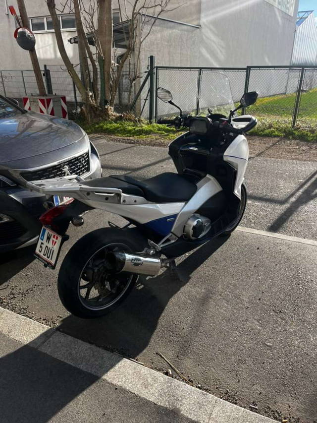 Honda Integra RC62 Tourer