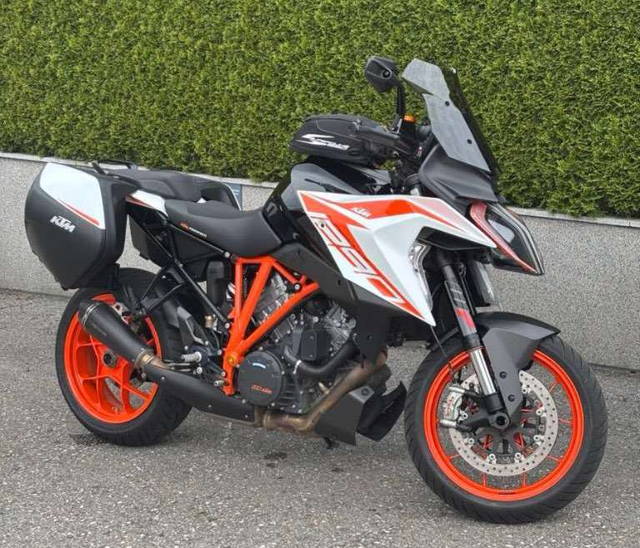 KTM Super Duke 1290 GT *frisches Pickerl*neue Reifen*Service neu* Tourer