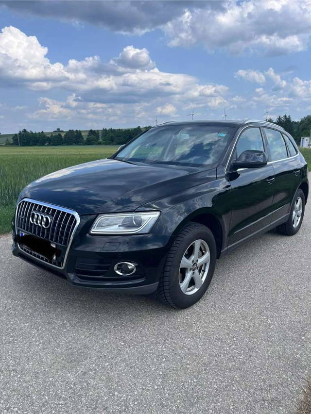 Audi Q5 Audi Q5 2.0 TDI quattro Sport SUV / Geländewagen