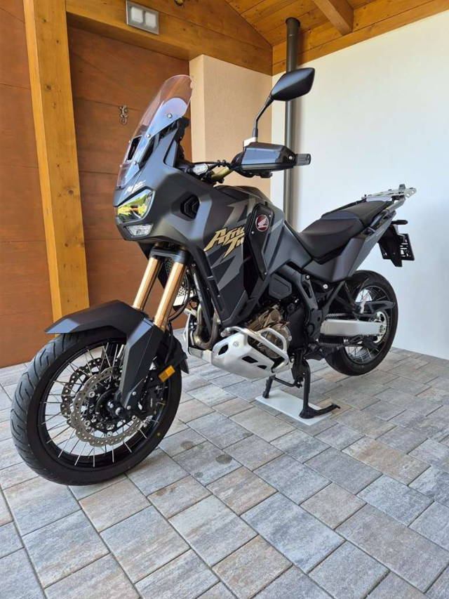 Honda CRF Africa Twin Adventure Sports 1100 DCT Showa Erra Tourer