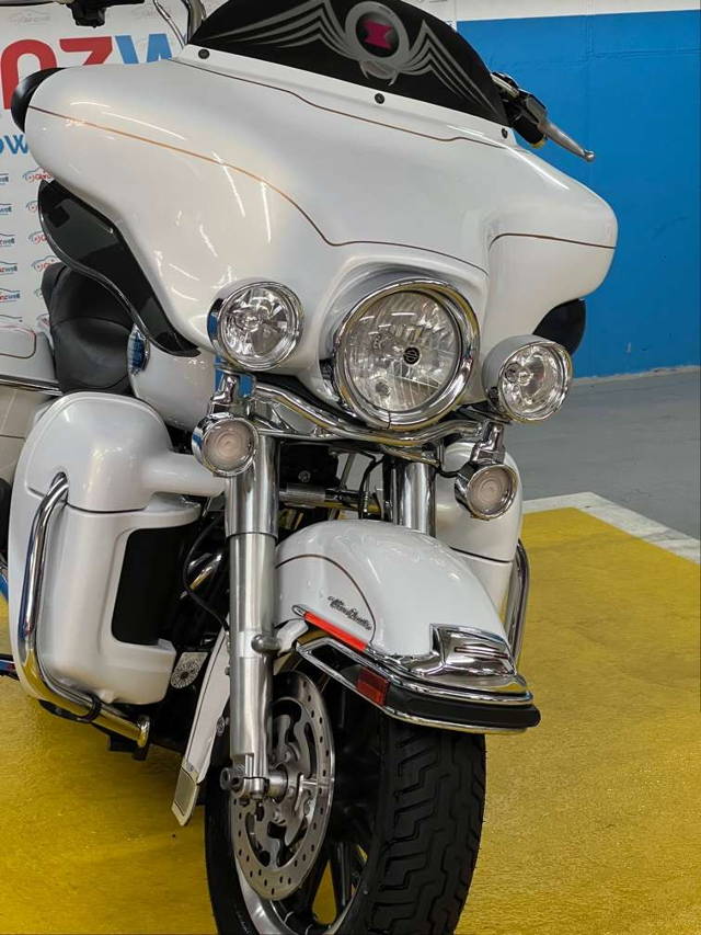 Harley-Davidson Electra FLHTCU Tourer