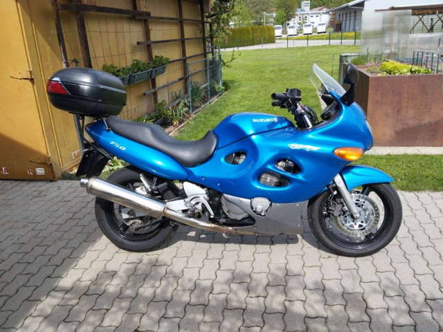 Suzuki GSX 750 f Tourer