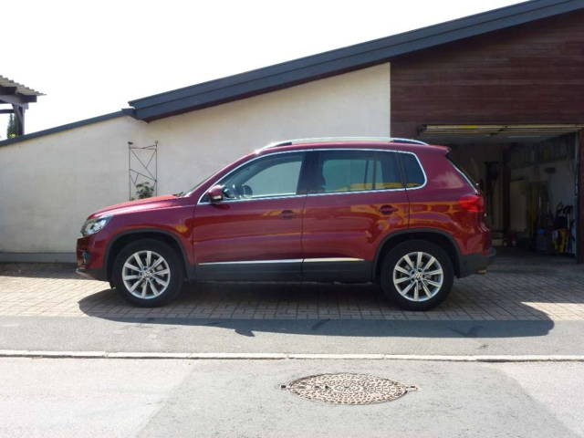VW Tiguan 2,0 TDI BMT 4Motion Sky DPF SUV / Geländewagen