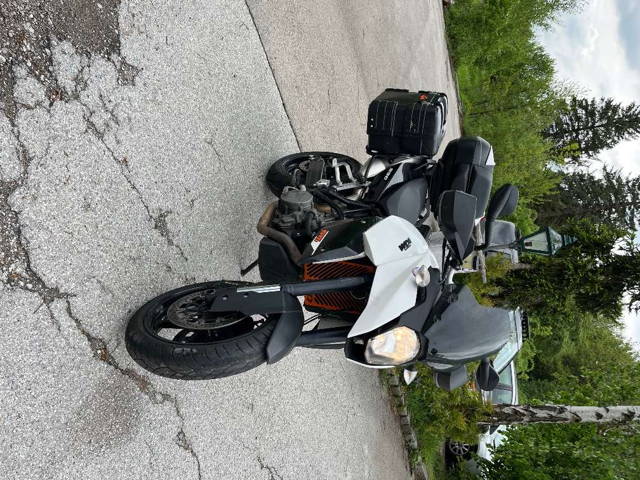 KTM 990 KTM 990 SMT Tourer