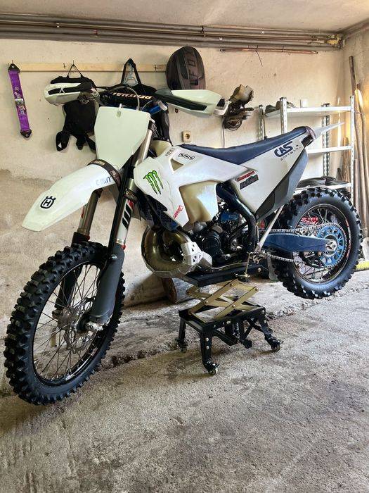 Husqvarna te 300i 2020 (nu ktm beta gas gas yamaha)