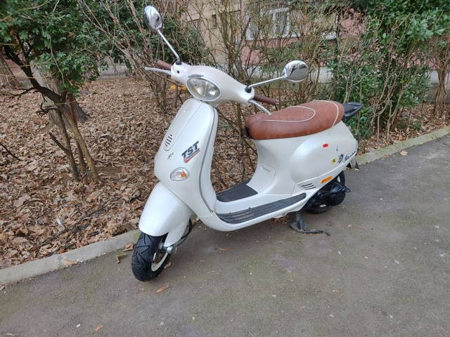Vespa ET4 150cc 2000