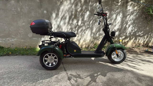 vand scuter electric 2025