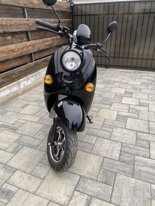Scuter electric autonomie 50 km