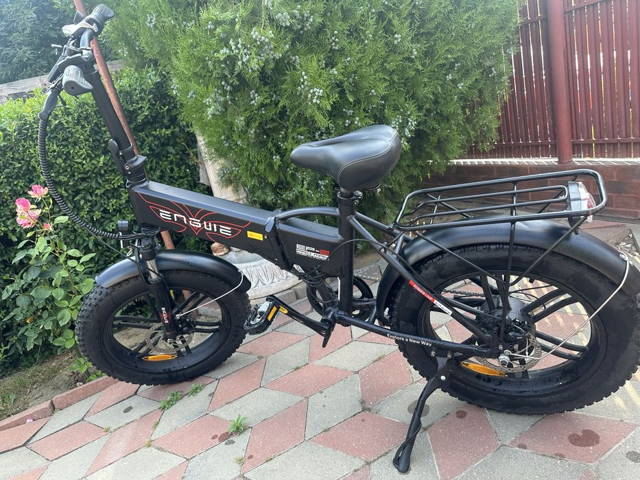 e-bike Engwe, bicicletă electrică pliabilă.