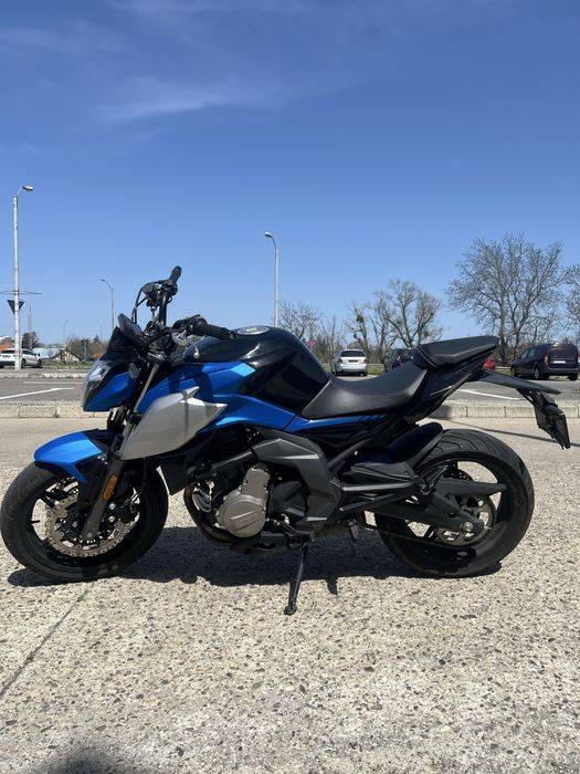 CF Moto 650NK 2022 ABS 1000 Km