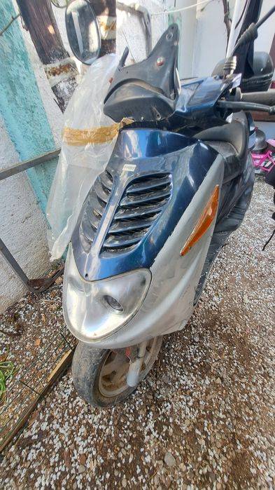 Scuter 125cc firma ITALJET