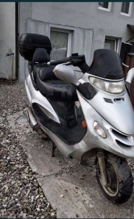 Vand scuter de 49