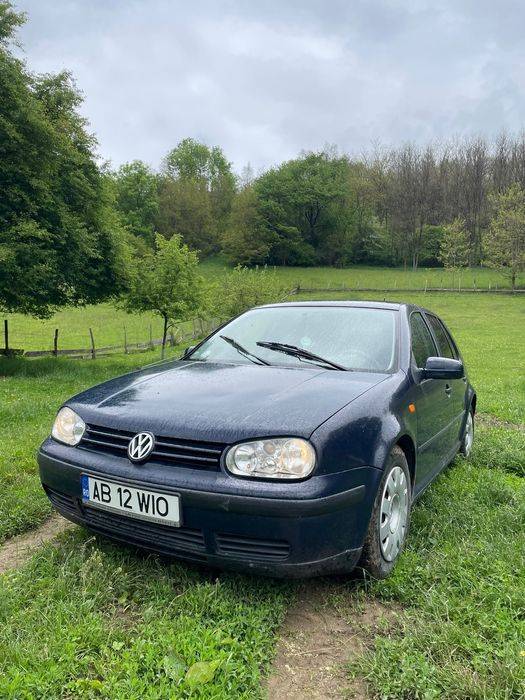 Vand golf 4 1.4 benzina acte in regula