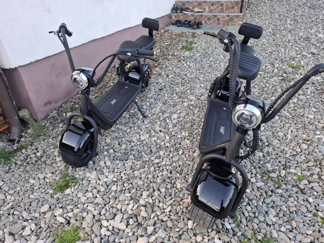 2 mini scutere electrice de vanzare noi cu garantie