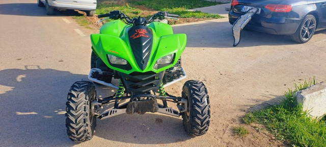 Vând Atv quad Kawasaki KFX 700