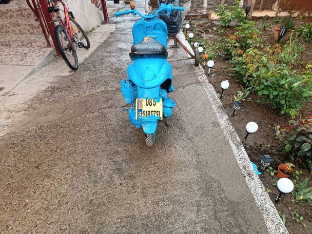 Vând piaggio liberty 80cc