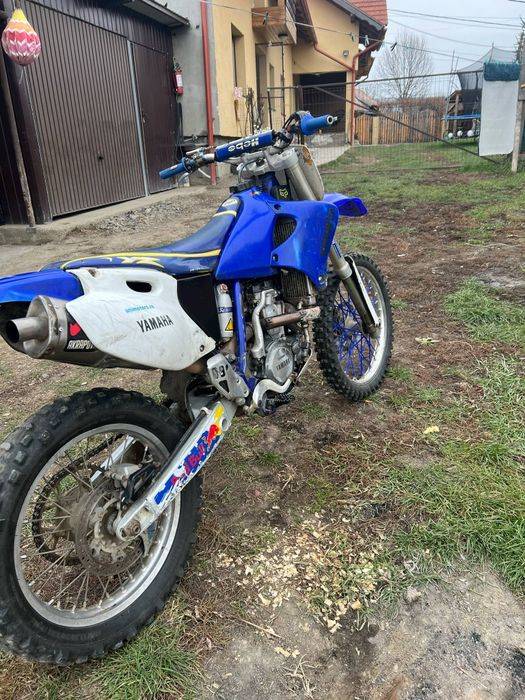 Cross Yamaha vând sau schimb cu atv