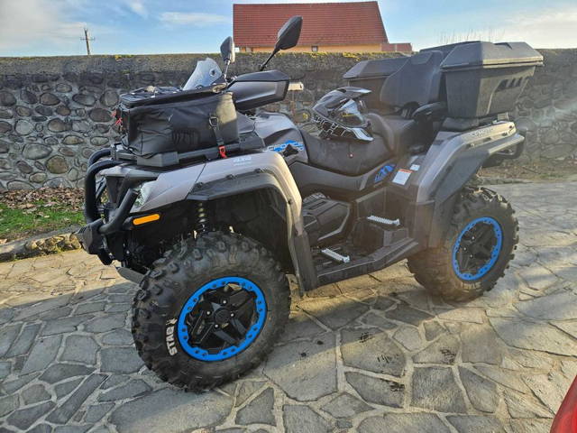 Cf moto 1000 nou 300 km la bord