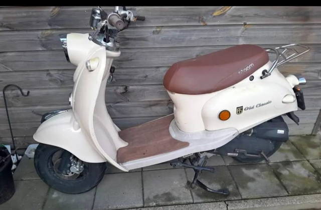 Scuter BTC - fără permis
