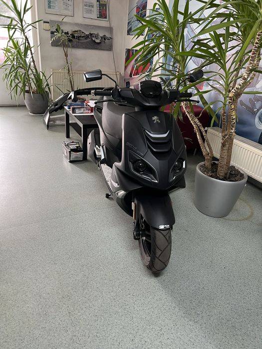 Peugeot  SpeedFight 4