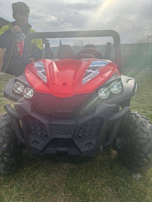 Vând ATV electric 4×4