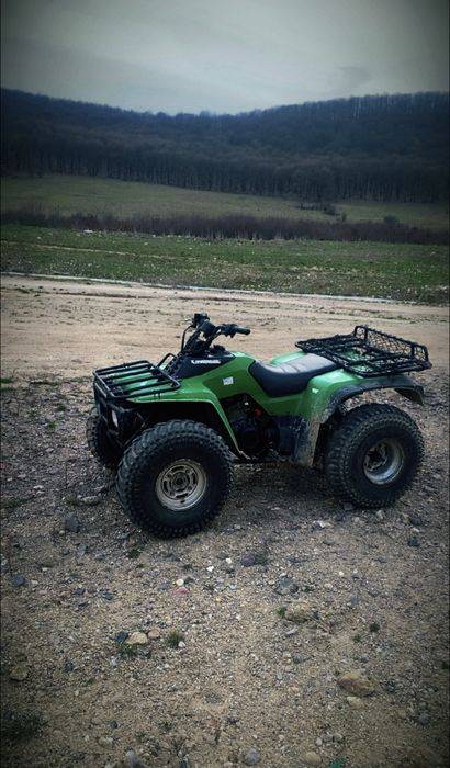 Atv kawasaki 300cc