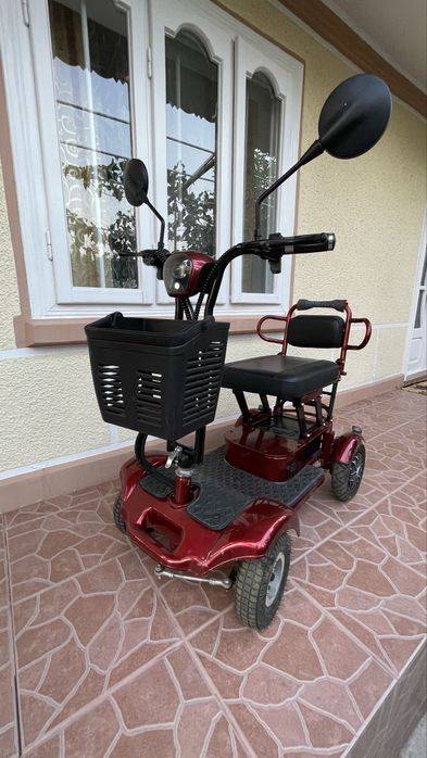 Scuter/carucior electric IT-04
