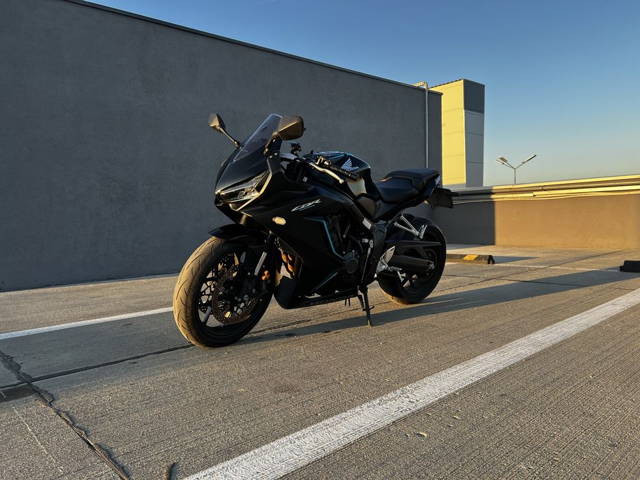 Honda CBR650R 2023