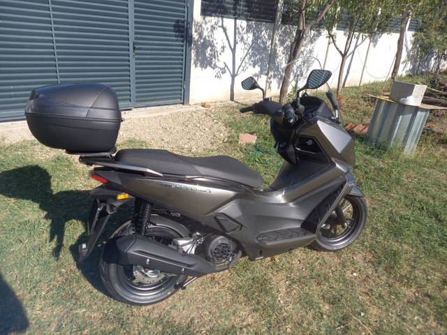 NOU-Scuter Kymco SkyTown 125i CBS -1750 km-Sept 2024