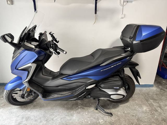 Vand scuter Honda Forza 350 2022