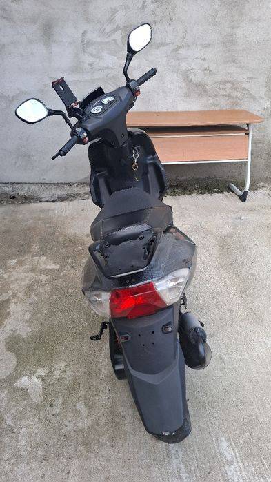 Scuter explorer 80cc