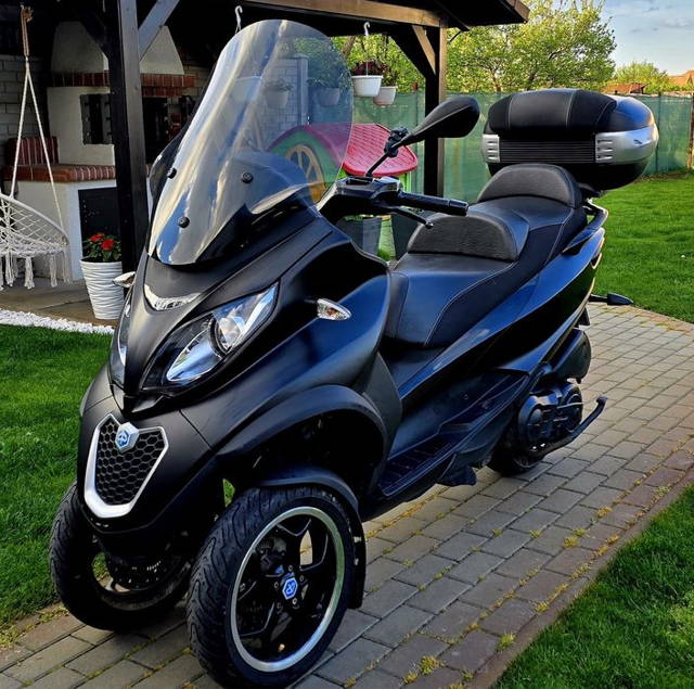 Piaggio MP3 500 LT Business an 2015 se conduce cu categ.B
