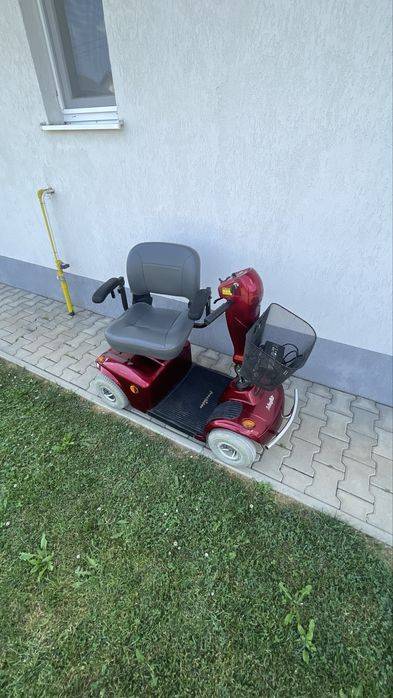 Scuter persoane cu dizabilitati