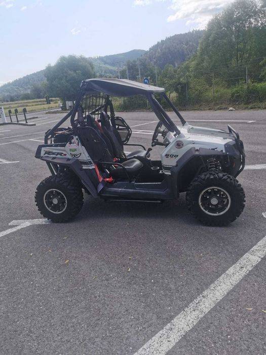 Vând polaris 800 rzr s