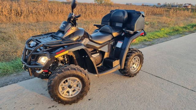 Can-Am Outlander MAX XT 500