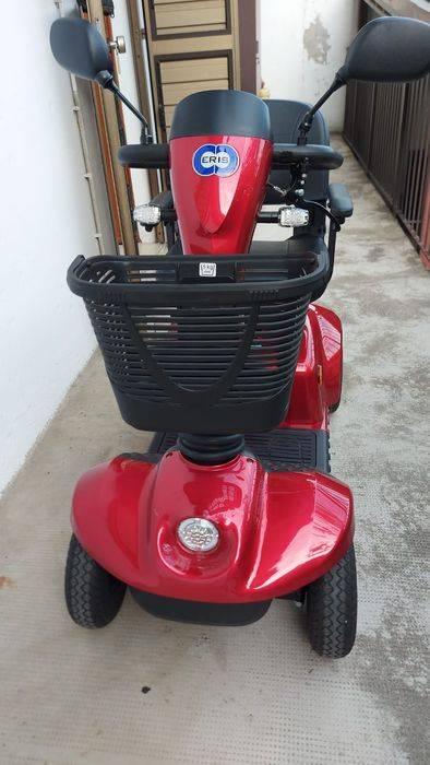 Scuter electric pentru persoane cu dizabilitati Vermeiren Eris