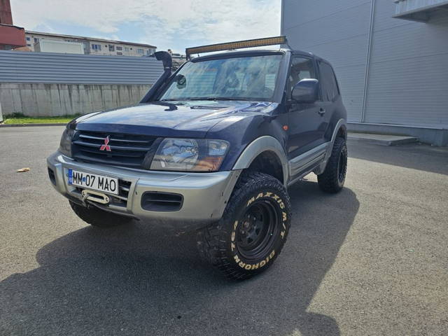 Mitsubishi Pajero 3.2 did  Autoutilitara