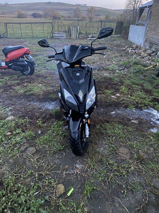 Motoscuter de vanzare