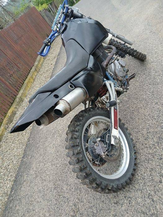 Cross suzuki 650dr