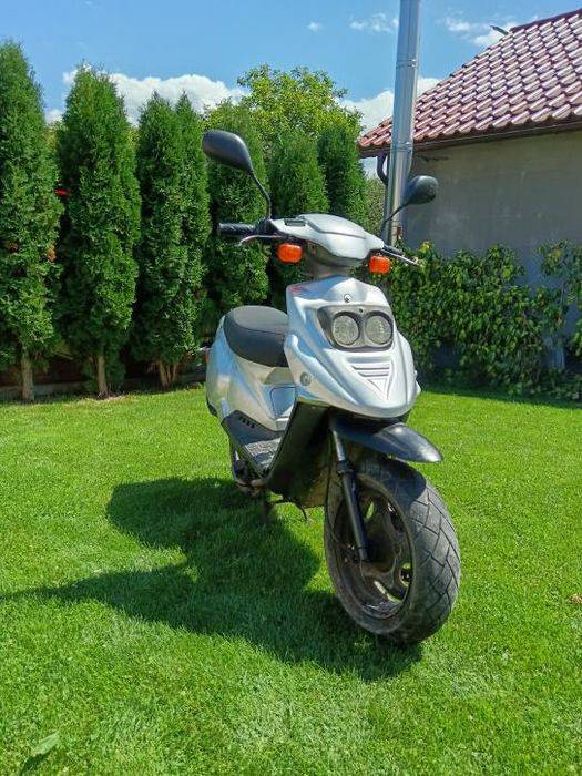 Scuter tgb 50 cc 2 t